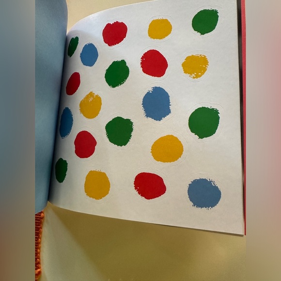 Yayoi Kusama x LOUIS VUITTON INFINITY Catalog - Picture 4 of 5